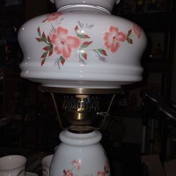 Vintage Floral Design Chimney Ruffled l Two Globe Lamp 