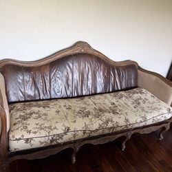 Vintage Sofa Couch 