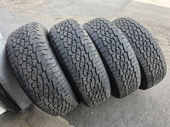 265/70R17 BfGoodrich Trail T/A tires
