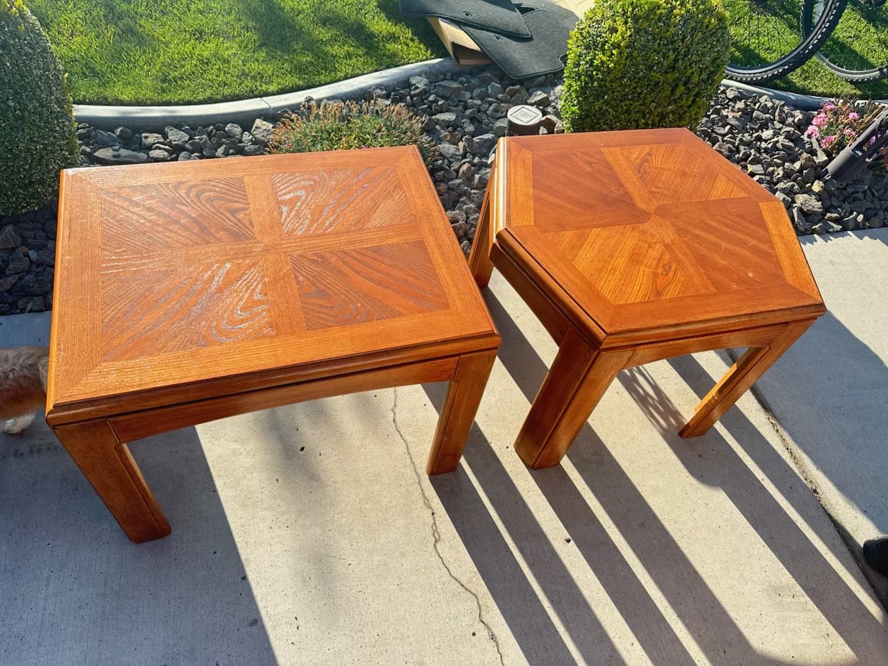 2 Small Tables