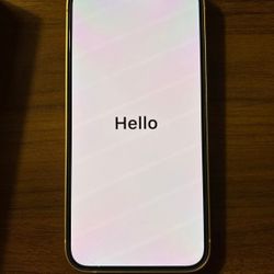 Apple iPhone 13 512GB in Starlight 