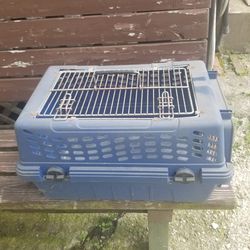 Small animal crate