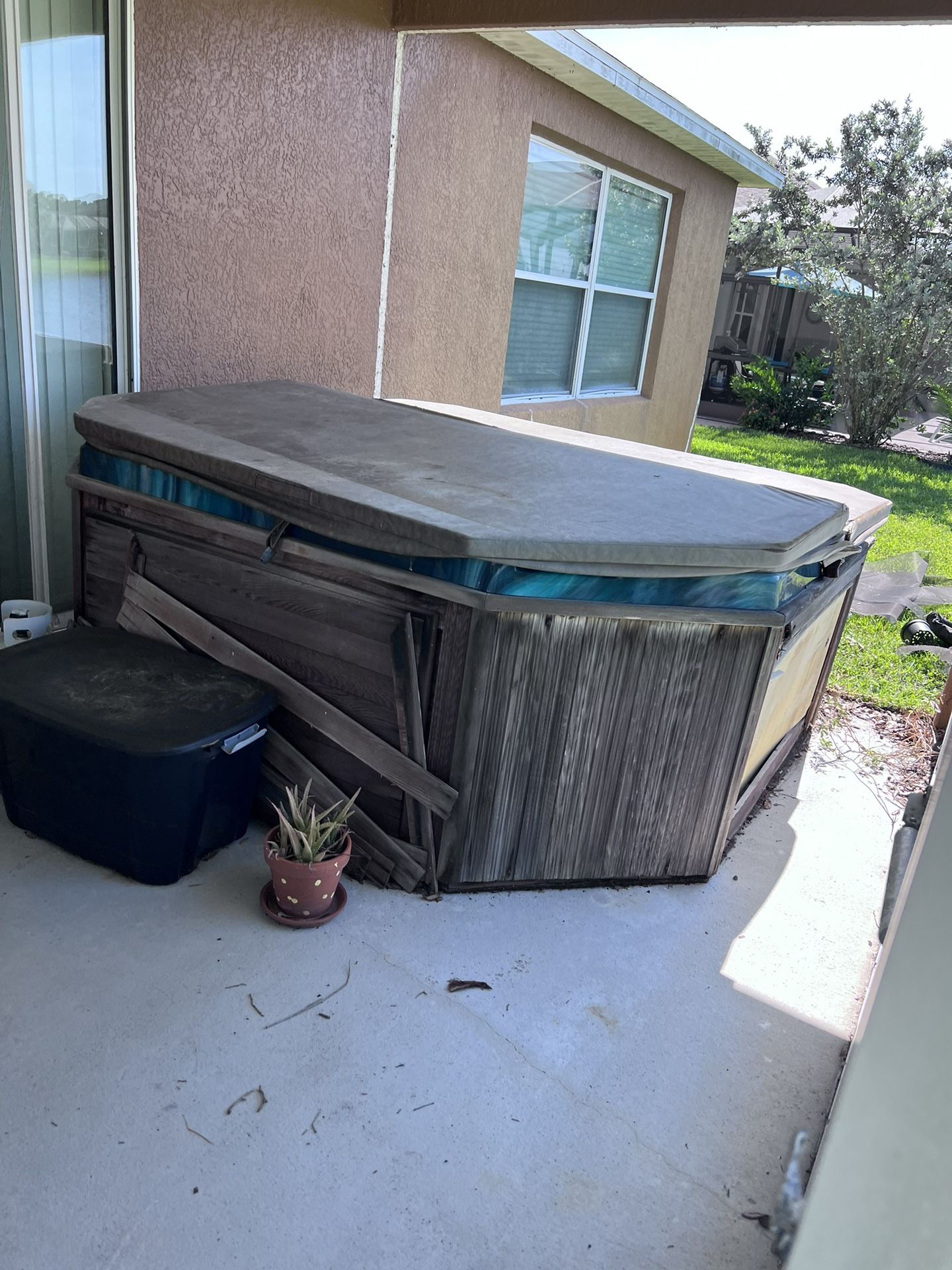 Hot Tub Spa