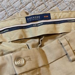Men’s Dockers