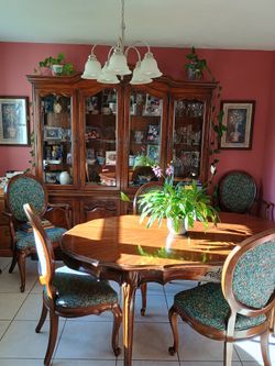Dining Room Set