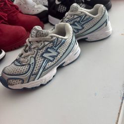 New balance 740