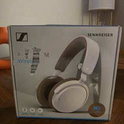 SENNHEISER ACCENTUM