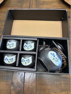 New in box five piece porcelain Japanese tea pot set
