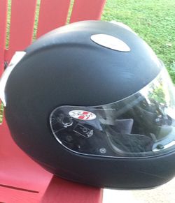 Motor cycle helmet