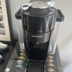 Nespresso Evoluo Machine
