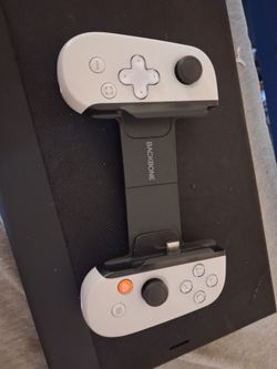 Backbone one Playstation edition (usb-c) mobile gaming controller