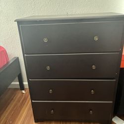 4 Drawer Dresser