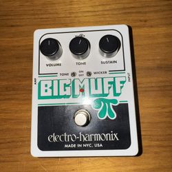 Electro Harmonix Big Muff Wicker guitar pedal