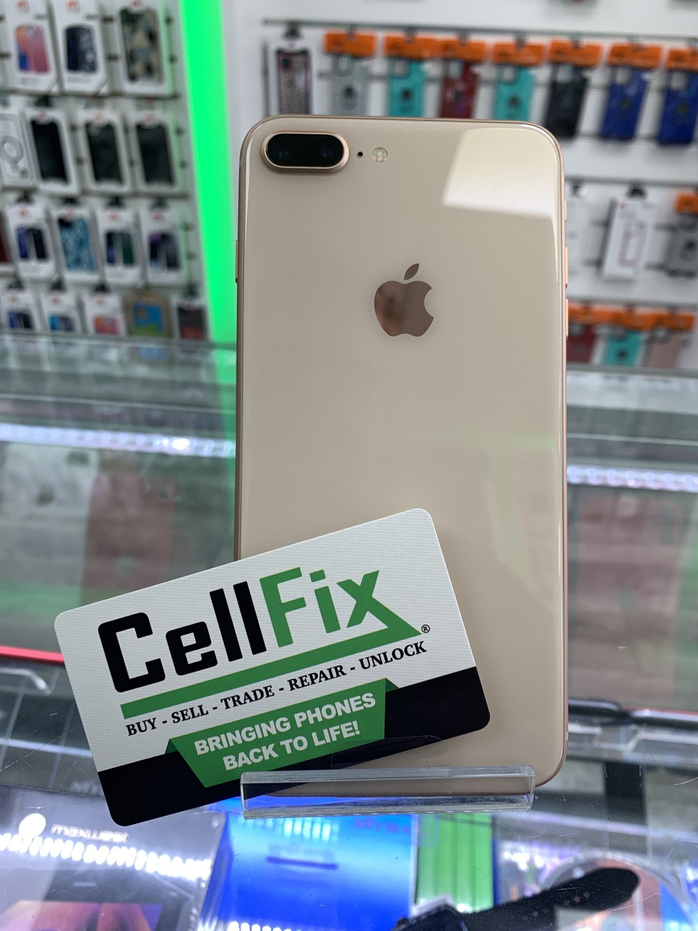iPhone 8 Plus 64GB Unlocked