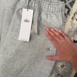 alo quarter zip and sweatpants set