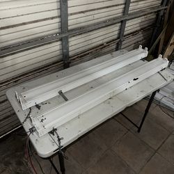 Fluorescent work shop light ballast