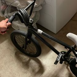 BMX BIKE 