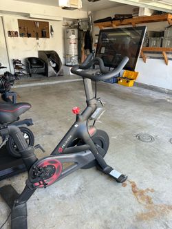 Peloton Bike - Clean, Works Perfect - Ready for Someone Who’ll Use It