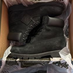 Tim’s Black Waterproof. Size 9