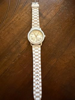 White Rubber Strap Analog Watch New! Never worn. Needs a new battery.