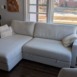 Sofa With Chaise 