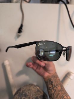 Like new ray ban