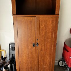 WORK DESK/BOOK SHELF