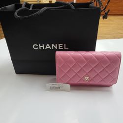 Pink Channel Wallet On  Chain Timeless/classic Leather