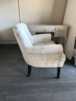 Lounge Chair