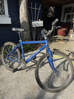 Cannondale M500 mountain bike