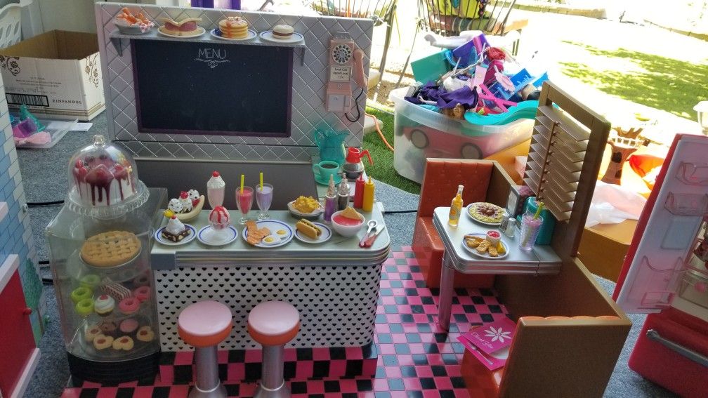 Our Generation Diner with All Accessories
