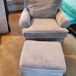 Nursing Chair