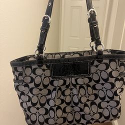 Vintage coach bag