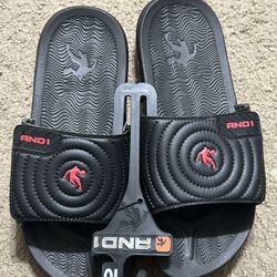 MENS SIZE 10 SLIP ON SLIPPERS 