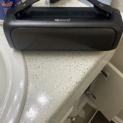 speaker
