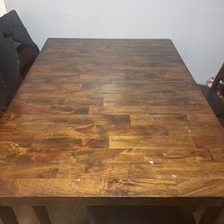 Dinner Table FREE