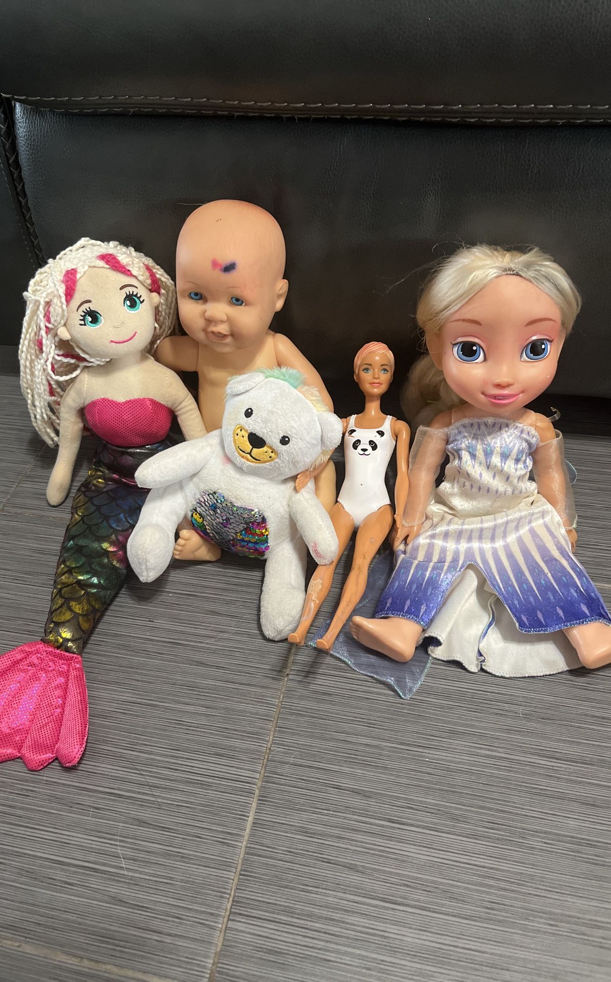 Dolls,toys,Elsa,Barbie