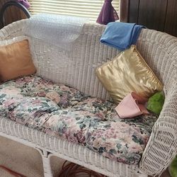 Wicker Love Seat & Chair