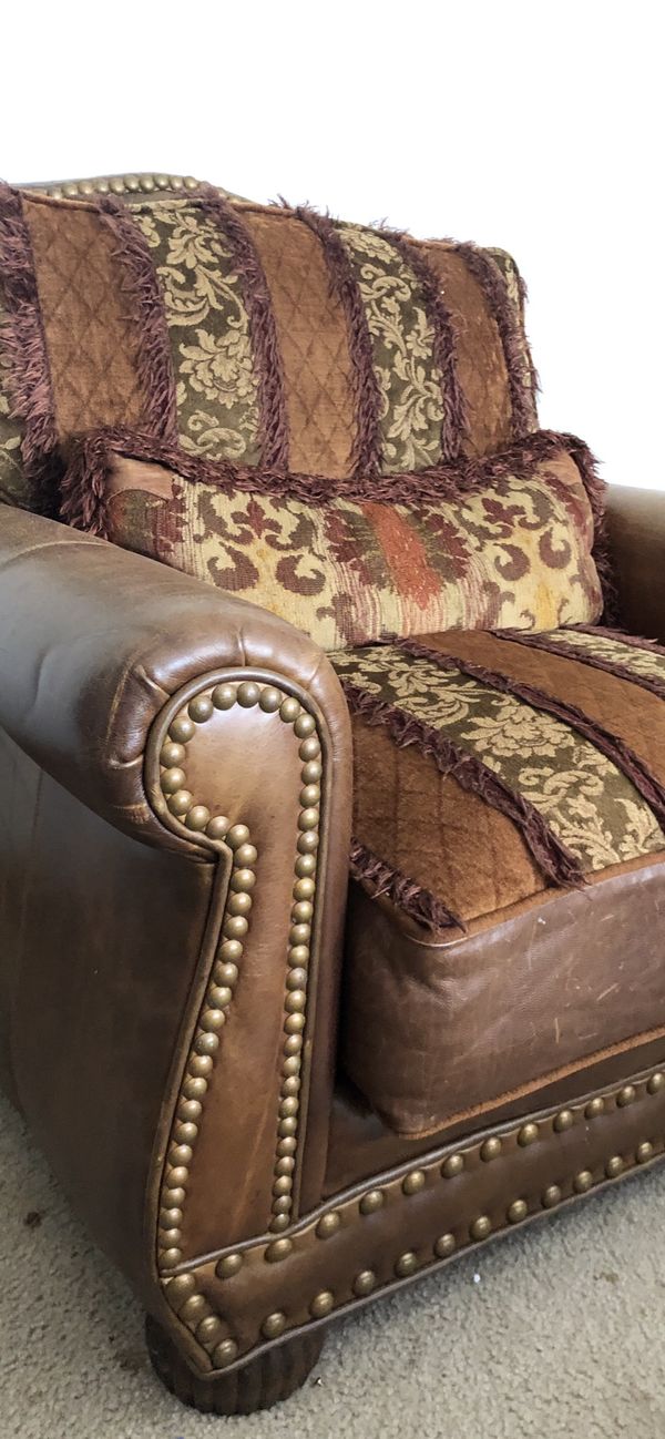 Ranch Style Custom leather sofa set for Sale in Spring, TX OfferUp