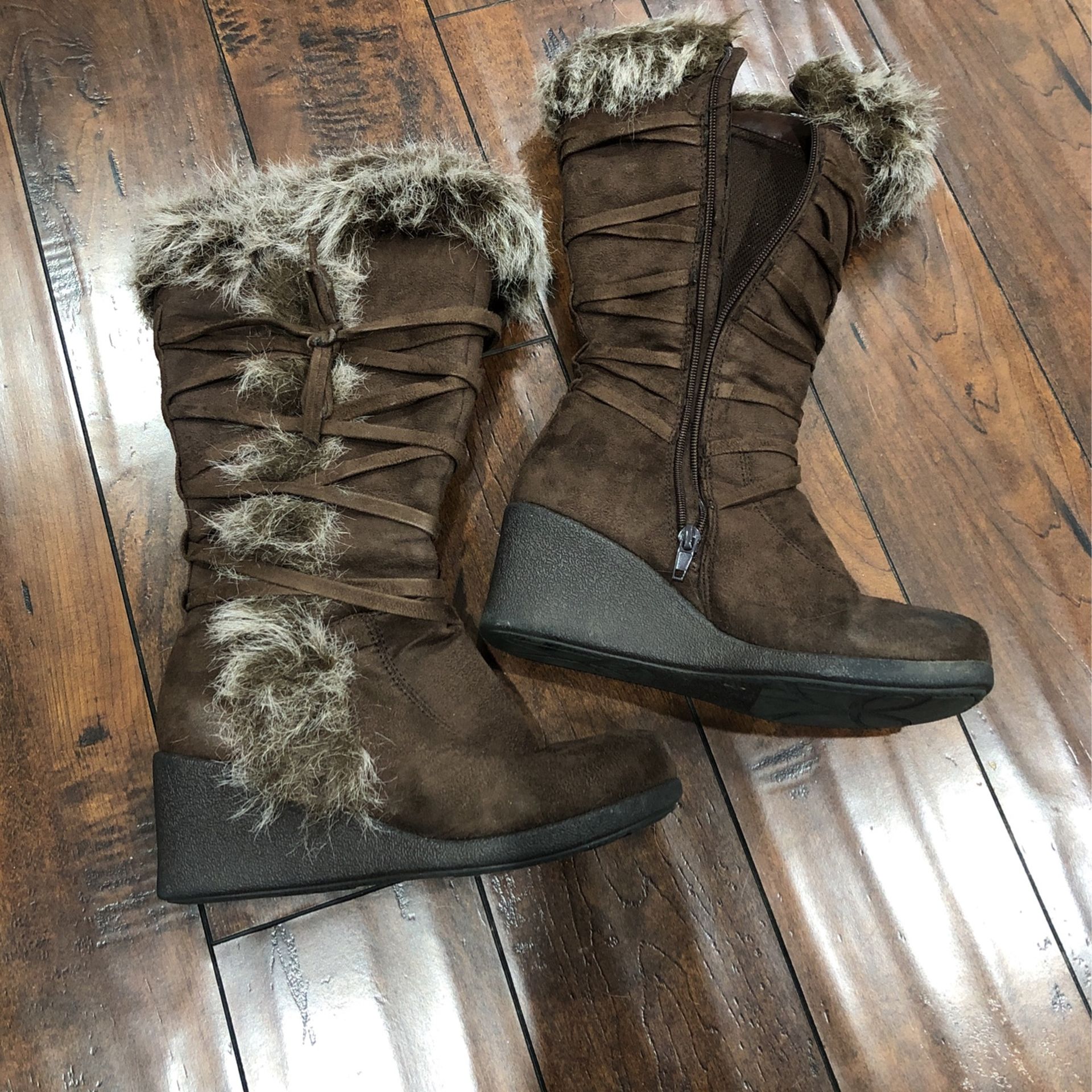 Brown Boots With The (faux) Fur