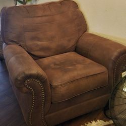 LAZY CHAIR WITH OTTOMAN = BROWN