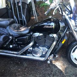 2003 Honda Shadow 1200