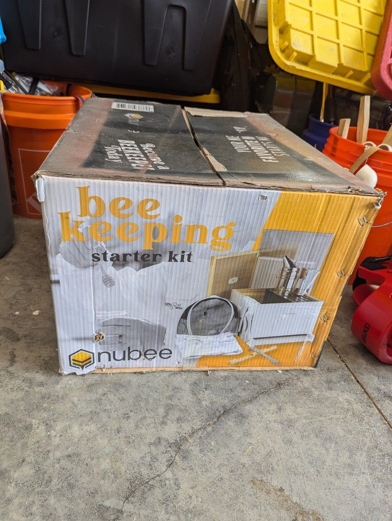 Nubee Bee Keeper Starter Kit