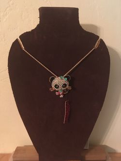Betsey Johnson Cat Necklace/Pin. #96.