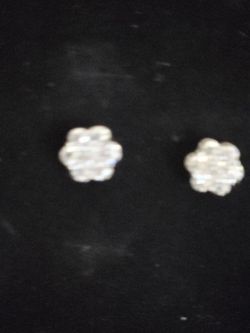 9mm Moissnite Diamond Earnings Cluster Pass Diamond Tester