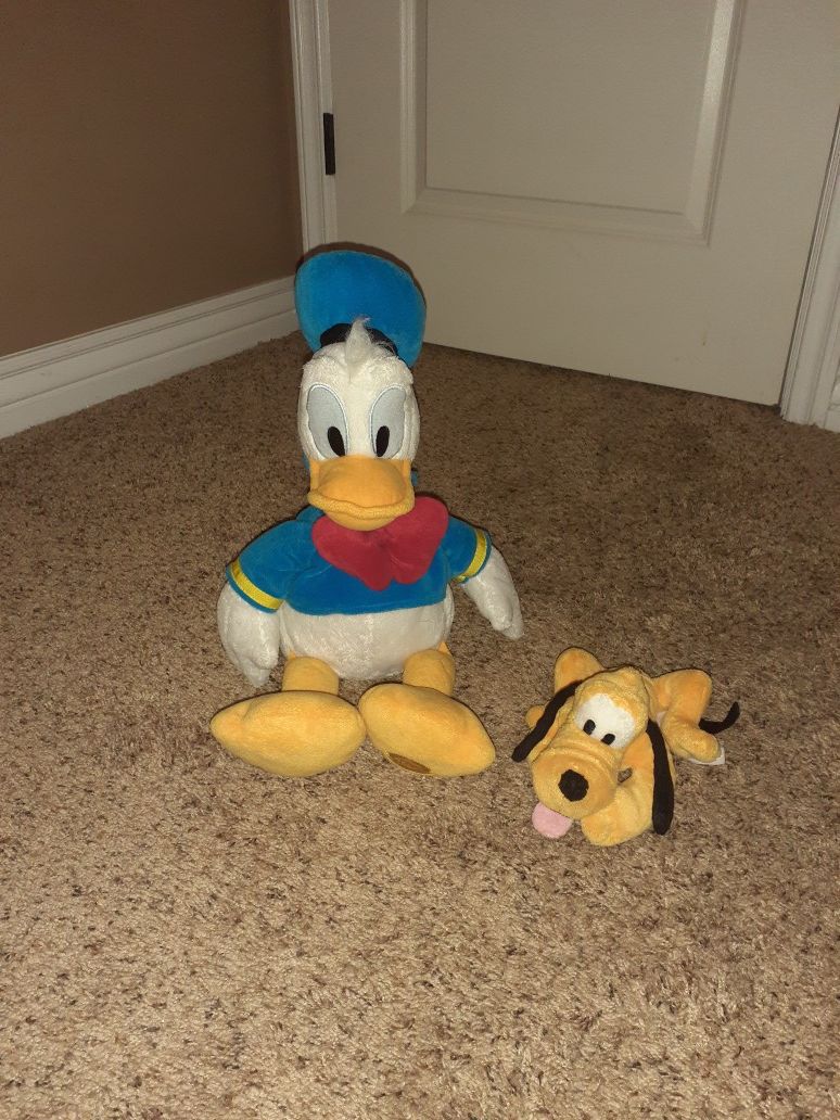Donald duck and pluto plush