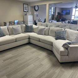 New Sectional 3pc🚚we can deliver 🚚