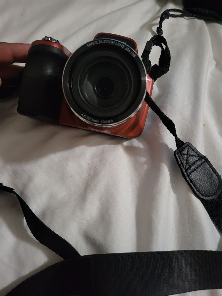 Minolta Mn35z