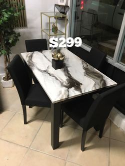 Gorgeous‼️ 5-Pc Resia Dining Table Set Brown Marble Top