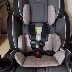 Graco 3-in1 Car seat No Accidents